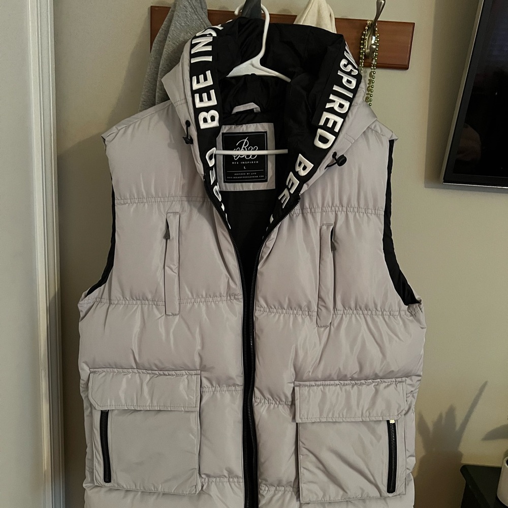 BEE Inspired White/Grey Vest